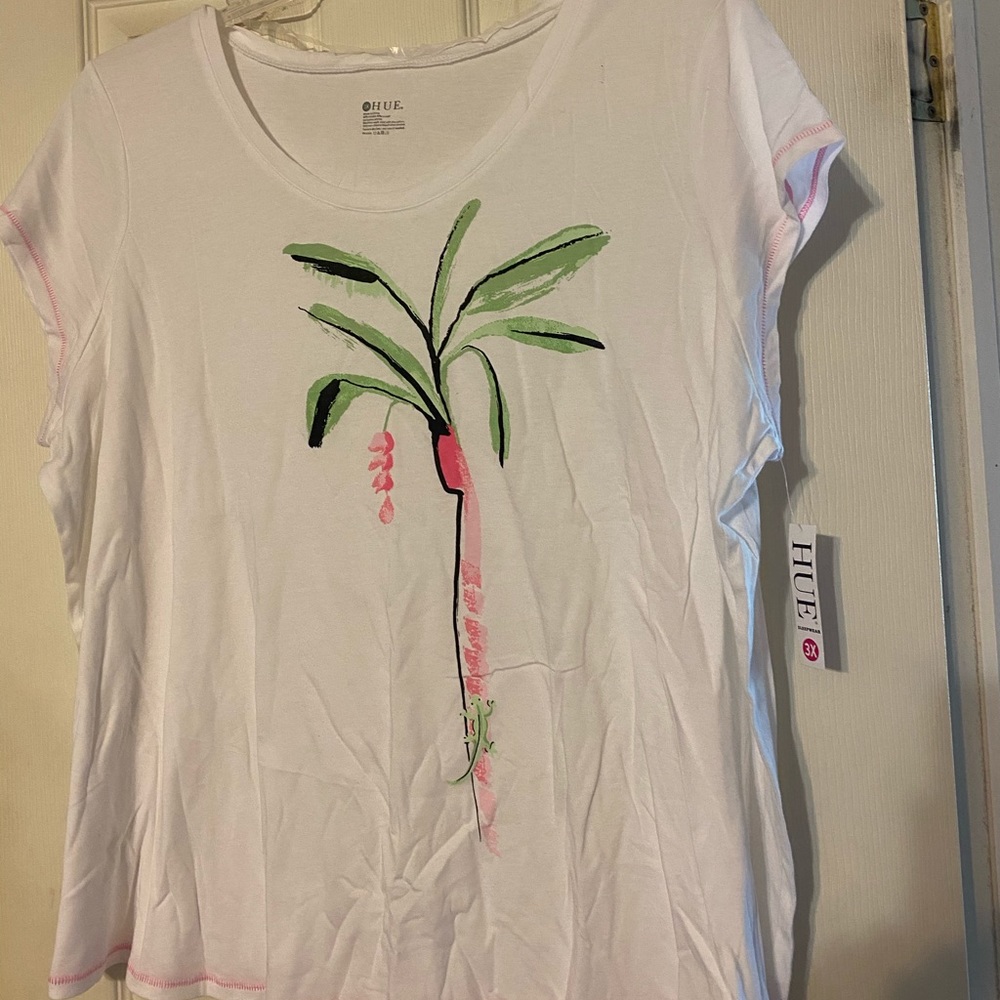 Cute lightweight pajama style t-shirt